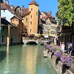 Blue * Annecy
