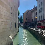 Blue Annecy